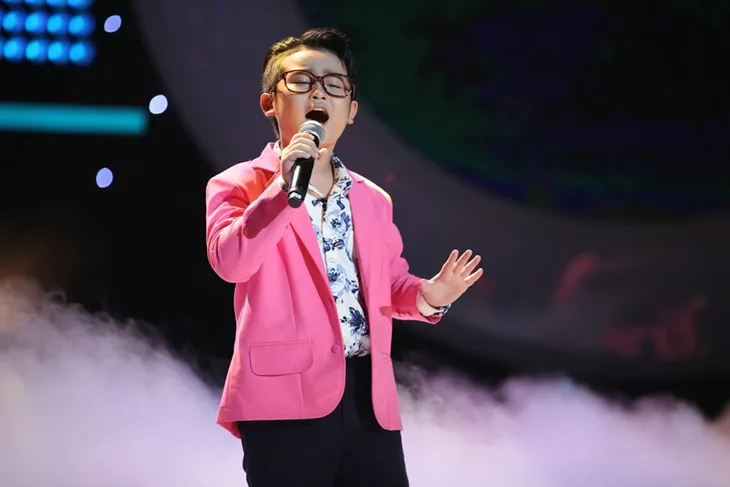 Hoài Linh đứng hình với Hà Anh Tuấn phiên bản nhí quá xuất sắc - Ảnh 2. Hoài Linh đứng hình với Hà Anh Tuấn phiên bản nhí quá xuất sắc - Ảnh 2.