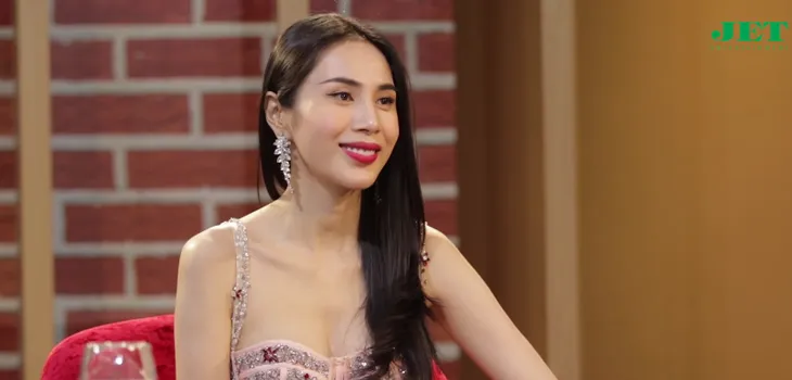 Thủy Tiên: “Tôi và Công Vinh đều là những người chai sạn trước thị phi” - Ảnh 2. Thủy Tiên: “Tôi và Công Vinh đều là những người chai sạn trước thị phi” - Ảnh 2.