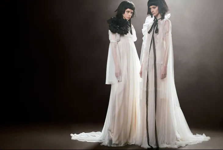 Không khoe eo thon, Vera Wang tung váy cưới ma mị, phá cách - Ảnh 6.