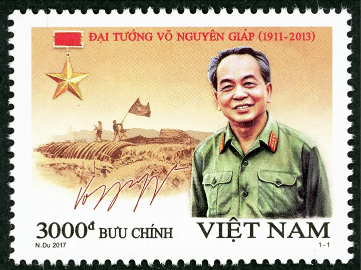 Phát hành đặc biệt bộ tem bưu chính kỷ niệm 106 năm Ngày sinh của Đại tướng Võ Nguyên Giáp - Ảnh 1. Phát hành đặc biệt bộ tem bưu chính kỷ niệm 106 năm Ngày sinh của Đại tướng Võ Nguyên Giáp - Ảnh 1.