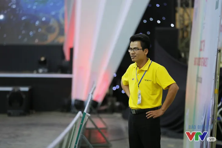 Robocon Việt Nam 2017: “Nghẹt thở” với những màn cản phá trên sân - Ảnh 19. Robocon Việt Nam 2017: “Nghẹt thở” với những màn cản phá trên sân - Ảnh 19.