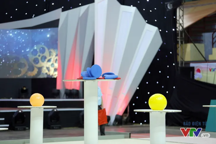 Robocon Việt Nam 2017: Hưng Yên và Hà Tĩnh đua nhau giành APPARE - Ảnh 17. Robocon Việt Nam 2017: Hưng Yên và Hà Tĩnh đua nhau giành APPARE - Ảnh 17.
