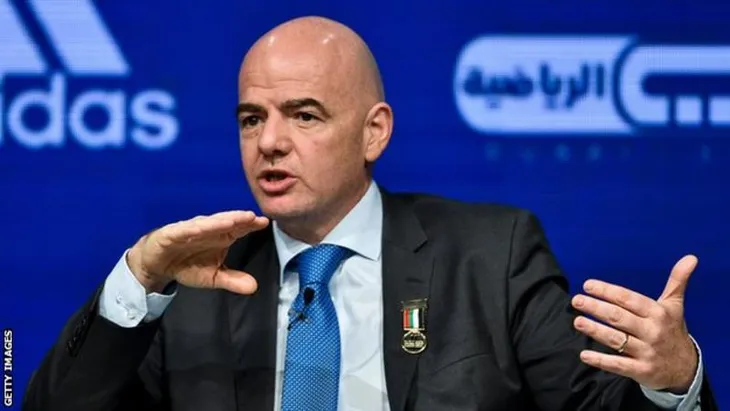 World Cup 2022 sẽ diễn ra vào mùa đông - Ảnh 1.