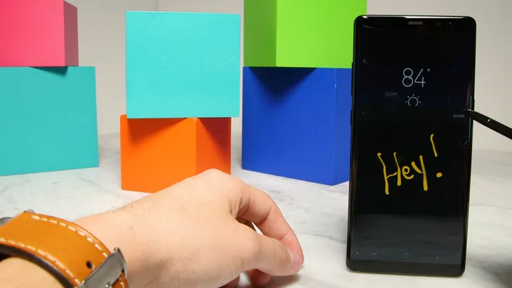 9 tính năng trên Galaxy Note 8 mà iPhone phải đầu hàng - Ảnh 2. 9 tính năng trên Galaxy Note 8 mà iPhone phải đầu hàng - Ảnh 2.
