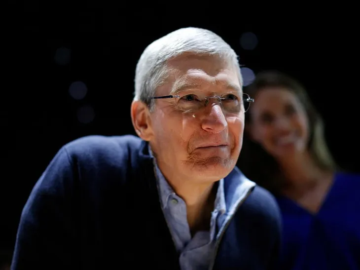 CEO Apple thức dậy mỗi sáng lúc 3h45 và đọc 800 email một ngày - Ảnh 6. CEO Apple thức dậy mỗi sáng lúc 3h45 và đọc 800 email một ngày - Ảnh 6.