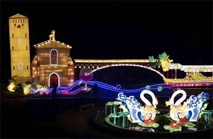 Rực rỡ triển lãm đèn lồng ở Pháp - Ảnh 5. Rực rỡ triển lãm đèn lồng ở Pháp - Ảnh 5.