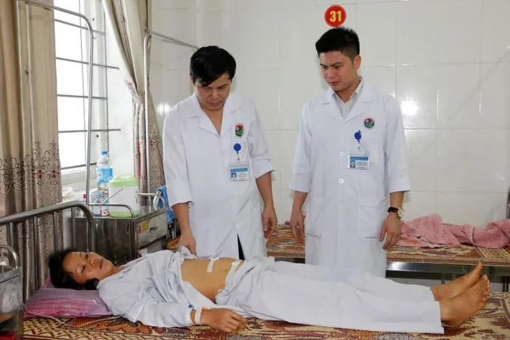 Hà Tĩnh: Triển khai kỹ thuật phẫu thuật nội soi điều trị tắc ruột sau mổ - Ảnh 1. Hà Tĩnh: Triển khai kỹ thuật phẫu thuật nội soi điều trị tắc ruột sau mổ - Ảnh 1.