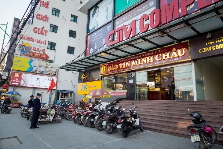 Những lưu ý bạn cần biết khi lựa chọn trang sức cưới - Ảnh 3. Những lưu ý bạn cần biết khi lựa chọn trang sức cưới - Ảnh 3.