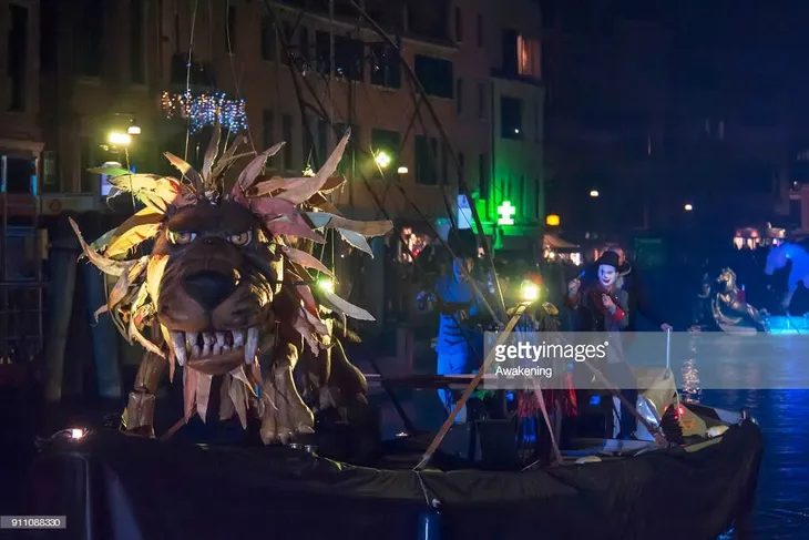Ấn tượng lễ hội hóa trang Venice 2018 - Ảnh 10. Ấn tượng lễ hội hóa trang Venice 2018 - Ảnh 10.