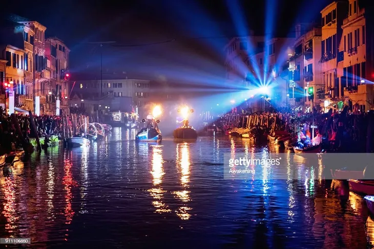 Ấn tượng lễ hội hóa trang Venice 2018 - Ảnh 6. Ấn tượng lễ hội hóa trang Venice 2018 - Ảnh 6.