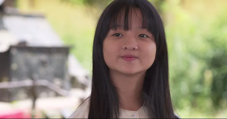 Phim Mộng phù hoa - Tập 2: Ba Trang (Kim Tuyến) sống cuộc đời tù túng, suýt bị ba dượng hãm hại - Ảnh 23. Phim Mộng phù hoa - Tập 2: Ba Trang (Kim Tuyến) sống cuộc đời tù túng, suýt bị ba dượng hãm hại - Ảnh 23.