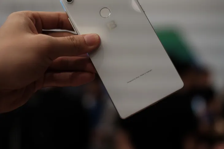 Cận cảnh bom tấn smartphone Bphone 3 của Bkav - Ảnh 8. Cận cảnh bom tấn smartphone Bphone 3 của Bkav - Ảnh 8.