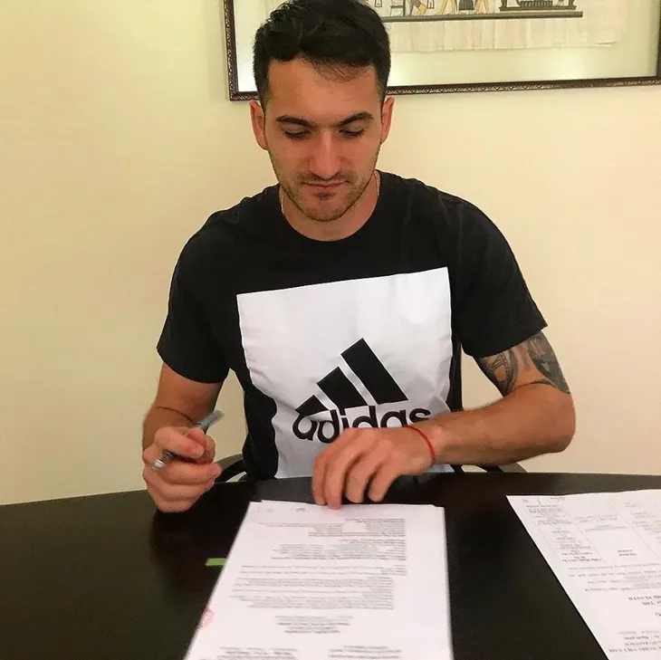 V.League: Tiền đạo Matias Jadue ký hợp đồng mới với CLB TP Hồ Chí Minh - Ảnh 2. V.League: Tiền đạo Matias Jadue ký hợp đồng mới với CLB TP Hồ Chí Minh - Ảnh 2.