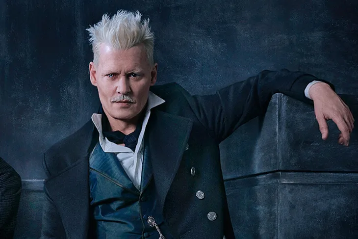 Johnny Depp công bố quay trở lại trong Fantastic Beasts 3 - Ảnh 1. Johnny Depp công bố quay trở lại trong Fantastic Beasts 3 - Ảnh 1.