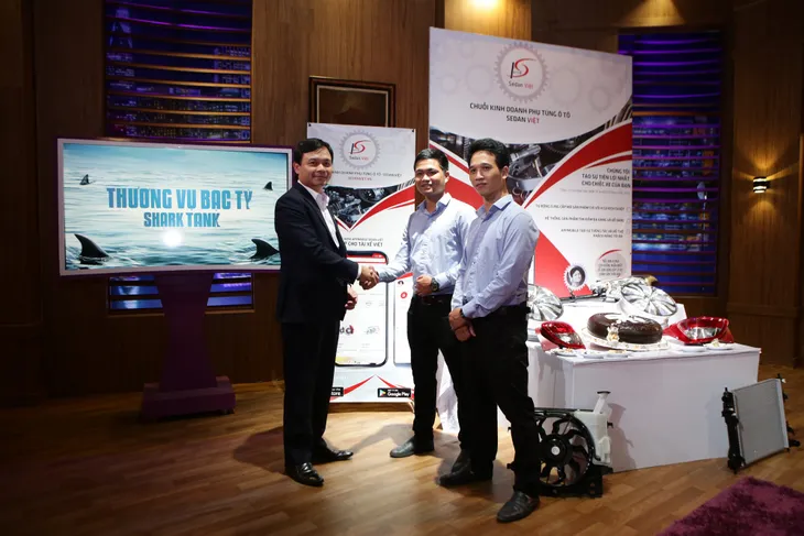 Shark Tank Việt Nam - Tập cuối: Vỡ nợ, startup làm xe ôm khởi nghiệp lại từ đầu gọi vốn 8 tỷ đồng - Ảnh 3. Shark Tank Việt Nam - Tập cuối: Vỡ nợ, startup làm xe ôm khởi nghiệp lại từ đầu gọi vốn 8 tỷ đồng - Ảnh 3.