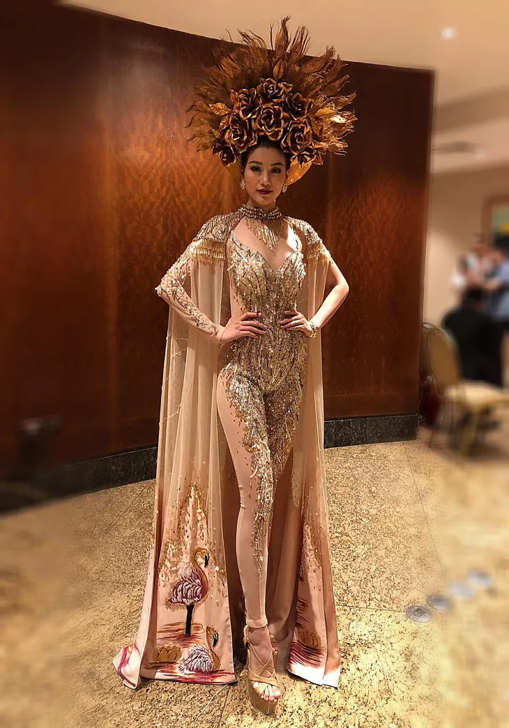 Hành trình đăng quang Hoa hậu Trái đất 2018 của Nguyễn Phương Khánh - Ảnh 5. Hành trình đăng quang Hoa hậu Trái đất 2018 của Nguyễn Phương Khánh - Ảnh 5.