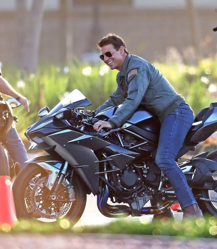 Hé lộ những hình ảnh phong độ của Tom Cruise trong phim Top Gun 2 - Ảnh 1. Hé lộ những hình ảnh phong độ của Tom Cruise trong phim Top Gun 2 - Ảnh 1.