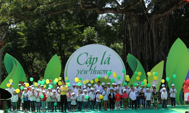 Cặp lá yêu thương sinh nhật 3 tuổi: Những khoảnh khắc đáng nhớ! - Ảnh 10. Cặp lá yêu thương sinh nhật 3 tuổi: Những khoảnh khắc đáng nhớ! - Ảnh 10.