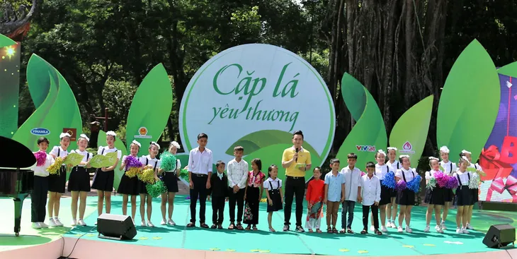 Cặp lá yêu thương sinh nhật 3 tuổi: Những khoảnh khắc đáng nhớ! - Ảnh 2. Cặp lá yêu thương sinh nhật 3 tuổi: Những khoảnh khắc đáng nhớ! - Ảnh 2.