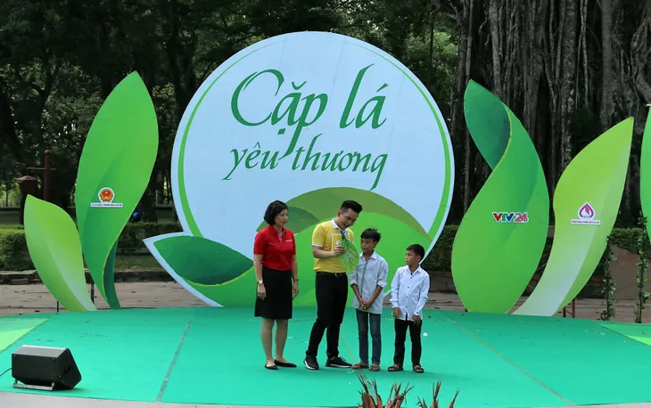 Cặp lá yêu thương sinh nhật 3 tuổi: Những khoảnh khắc đáng nhớ! - Ảnh 4. Cặp lá yêu thương sinh nhật 3 tuổi: Những khoảnh khắc đáng nhớ! - Ảnh 4.
