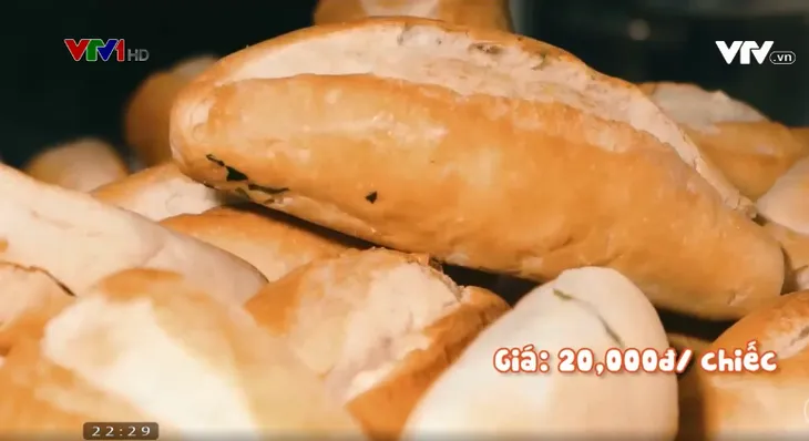 Bánh mì bà Toa: Khúc biến tấu của ẩm thực đường phố Vĩnh Yên - Ảnh 1. Bánh mì bà Toa: Khúc biến tấu của ẩm thực đường phố Vĩnh Yên - Ảnh 1.