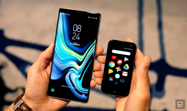 Huyền thoại Palm chính thức hồi sinh với chiếc smartphone hạt tiêu - Ảnh 7. Huyền thoại Palm chính thức hồi sinh với chiếc smartphone hạt tiêu - Ảnh 7.
