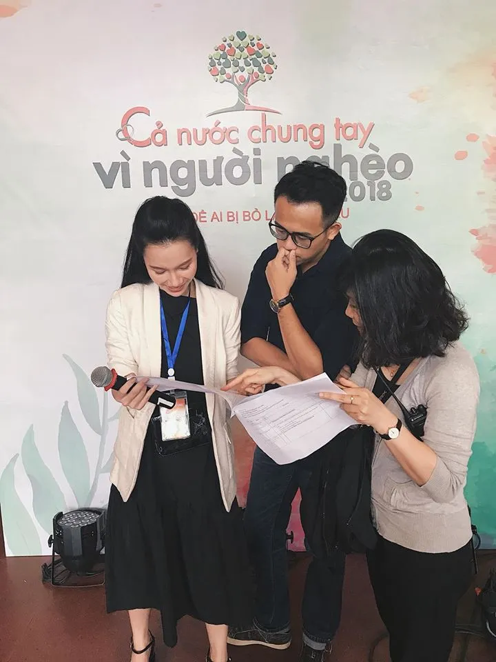 Thánh mưa Trung Quân Idol tích cực tập luyện cho Cả nước chung tay vì người nghèo - Ảnh 4. Thánh mưa Trung Quân Idol tích cực tập luyện cho Cả nước chung tay vì người nghèo - Ảnh 4.