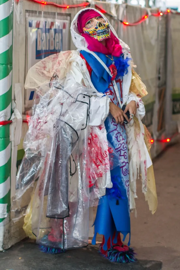 Street Style tại Tuần lễ thời trang Tokyo Xuân 2019 có gì hot? - Ảnh 1. Street Style tại Tuần lễ thời trang Tokyo Xuân 2019 có gì hot? - Ảnh 1.