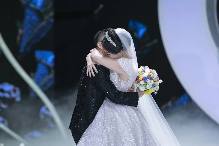 Calla Show 2018 - Show diễn đặc biệt nhất của làng thời trang: Khi sàn catwalk trở thành lễ đường tình yêu - Ảnh 5. Calla Show 2018 - Show diễn đặc biệt nhất của làng thời trang: Khi sàn catwalk trở thành lễ đường tình yêu - Ảnh 5.