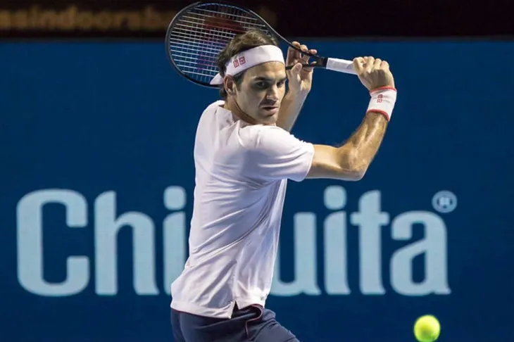 Thắng Jan-Lennard Struff, Roger Federer giành quyền vào tứ kết Basel mở rộng - Ảnh 1. Thắng Jan-Lennard Struff, Roger Federer giành quyền vào tứ kết Basel mở rộng - Ảnh 1.