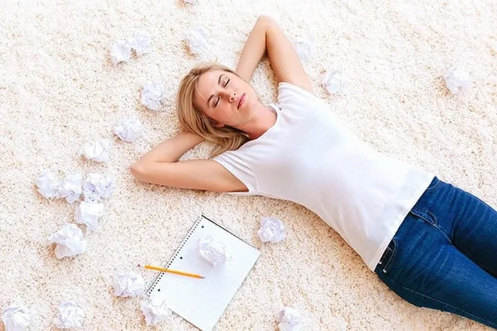Vì sao không nên dùng gối khi ngủ? - Ảnh 2. Vì sao không nên dùng gối khi ngủ? - Ảnh 2.