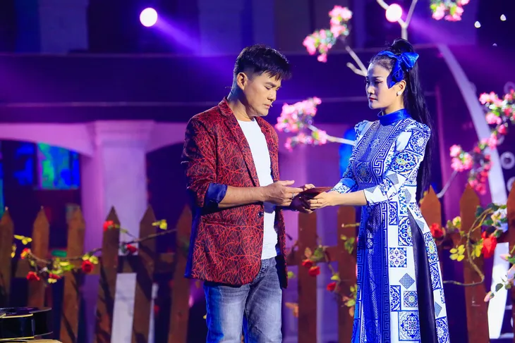 Danh ca Phương Dung chinh phục khán giả với “Những ngày hoa mộng” - Ảnh 1. Danh ca Phương Dung chinh phục khán giả với “Những ngày hoa mộng” - Ảnh 1.