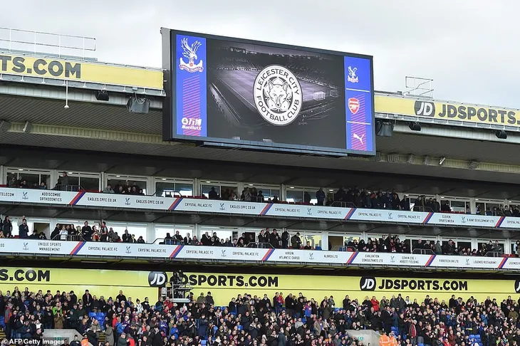 Những hình ảnh nghẹn lòng trong ngày buồn của Leicester City - Ảnh 2. Những hình ảnh nghẹn lòng trong ngày buồn của Leicester City - Ảnh 2.