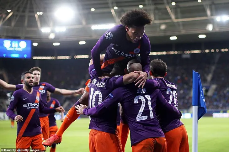 Kết quả bóng đá Champions League sáng 3/10: Real Madrid thất bại, Man Utd hòa bạc nhược - Ảnh 1. Kết quả bóng đá Champions League sáng 3/10: Real Madrid thất bại, Man Utd hòa bạc nhược - Ảnh 1.
