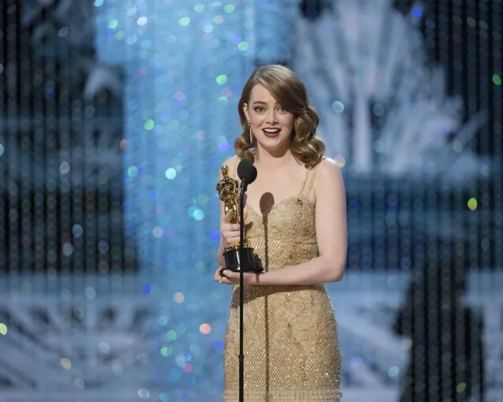 Không phải vật cản, rối loạn tâm lý là chìa khóa thành công của Emma Stone - Ảnh 2. Không phải vật cản, rối loạn tâm lý là chìa khóa thành công của Emma Stone - Ảnh 2.