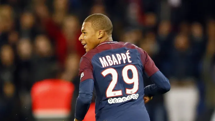 Kylian Mbappe là ứng viên số 1 cho danh hiệu Golden Boy - Ảnh 1.