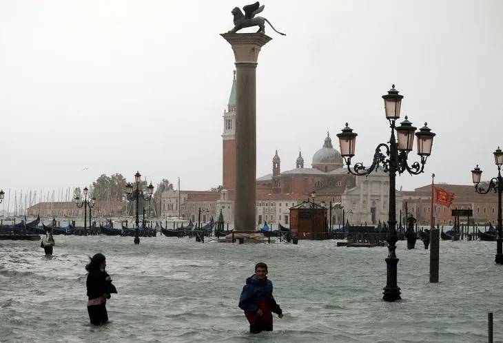 Chùm ảnh: Choáng Venice những ngày phố cũng như sông - Ảnh 7. Chùm ảnh: Choáng Venice những ngày phố cũng như sông - Ảnh 7.