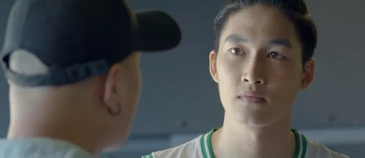 Yêu thì ghét thôi - Tập 17: Du (Đình Tú) bị đòi nợ, Sỹ (Ngọc Dũng) khẳng định chủ quyền với bạn gái - Ảnh 1. Yêu thì ghét thôi - Tập 17: Du (Đình Tú) bị đòi nợ, Sỹ (Ngọc Dũng) khẳng định chủ quyền với bạn gái - Ảnh 1.