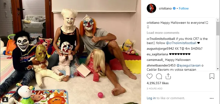 Halloween: Cristiano Ronaldo hóa thân thành nhân vật kinh dị nào? - Ảnh 1. Halloween: Cristiano Ronaldo hóa thân thành nhân vật kinh dị nào? - Ảnh 1.
