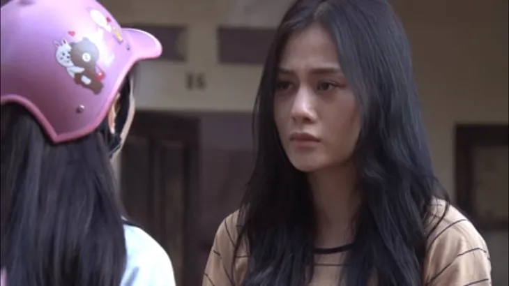 Quỳnh búp bê - Tập 23: Đào hỗn hào thóa mạ Quỳnh trước thanh thiên bạch nhật - Ảnh 1. Quỳnh búp bê - Tập 23: Đào hỗn hào thóa mạ Quỳnh trước thanh thiên bạch nhật - Ảnh 1.