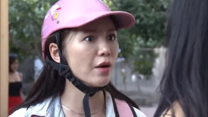 Quỳnh búp bê - Tập 23: Đào hỗn hào thóa mạ Quỳnh trước thanh thiên bạch nhật - Ảnh 2. Quỳnh búp bê - Tập 23: Đào hỗn hào thóa mạ Quỳnh trước thanh thiên bạch nhật - Ảnh 2.
