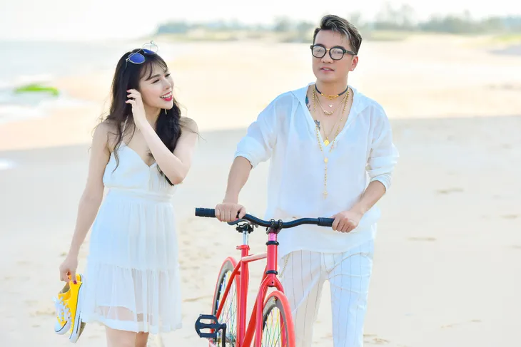 Đổi phong cách hát, Đàm Vĩnh Hưng muốn đuổi kịp giới trẻ - Ảnh 2. Đổi phong cách hát, Đàm Vĩnh Hưng muốn đuổi kịp giới trẻ - Ảnh 2.