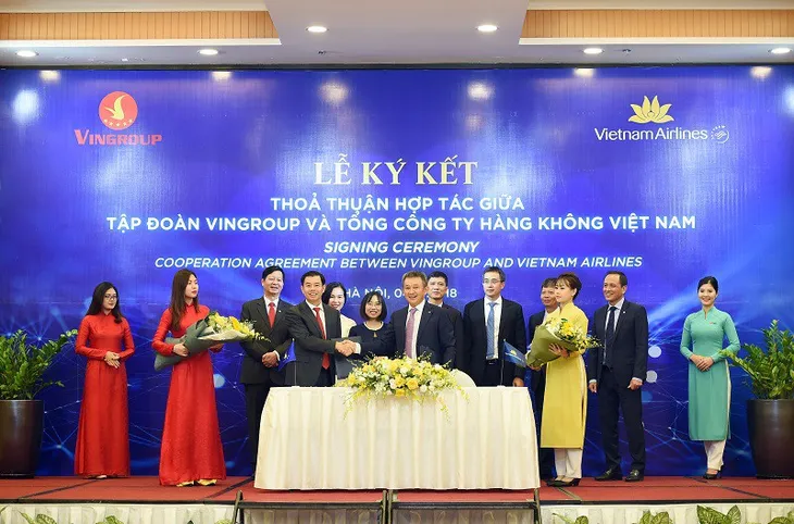 Vietnam Airlines và Vingroup thỏa thuận hợp tác - Ảnh 1. Vietnam Airlines và Vingroup thỏa thuận hợp tác - Ảnh 1.