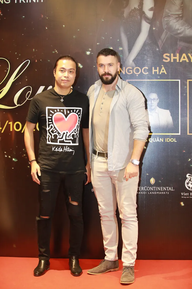 Shayne Ward trở lại Việt Nam sau 4 năm - Ảnh 5. Shayne Ward trở lại Việt Nam sau 4 năm - Ảnh 5.
