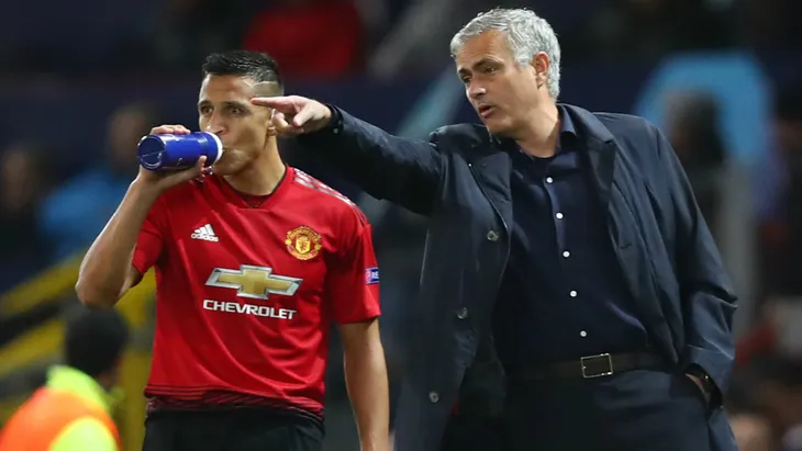 Lịch trực tiếp bóng đá Ngoại hạng Anh vòng 8: Liverpool quyết đấu Man City, Man Utd vượt khó - Ảnh 1. Lịch trực tiếp bóng đá Ngoại hạng Anh vòng 8: Liverpool quyết đấu Man City, Man Utd vượt khó - Ảnh 1.