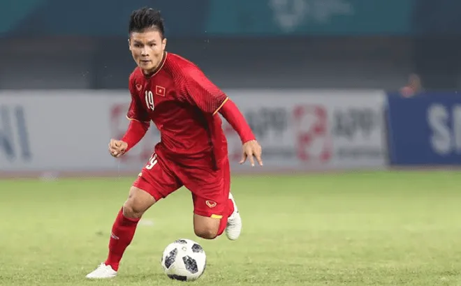 AFF Cup 2018: Quang Hải muốn cùng ĐT Việt Nam giành chức vô địch - Ảnh 1. AFF Cup 2018: Quang Hải muốn cùng ĐT Việt Nam giành chức vô địch - Ảnh 1.