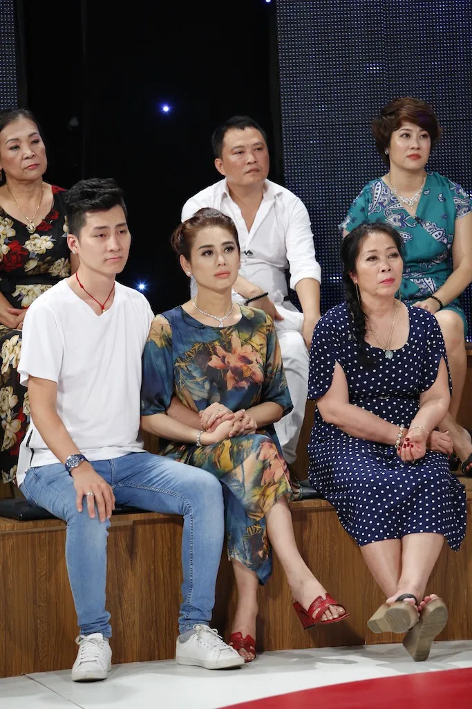 Học viện mẹ chồng: Khánh Chi sợ mất chồng khi nhờ người mang thai hộ - Ảnh 4. Học viện mẹ chồng: Khánh Chi sợ mất chồng khi nhờ người mang thai hộ - Ảnh 4.