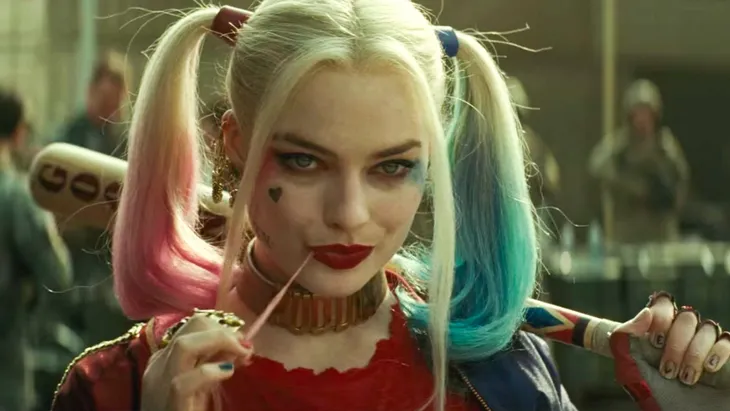 Sau người tình của Joker, Margot Robbie chuyển hướng đóng vai búp bê Barbie? - Ảnh 2. Sau người tình của Joker, Margot Robbie chuyển hướng đóng vai búp bê Barbie? - Ảnh 2.