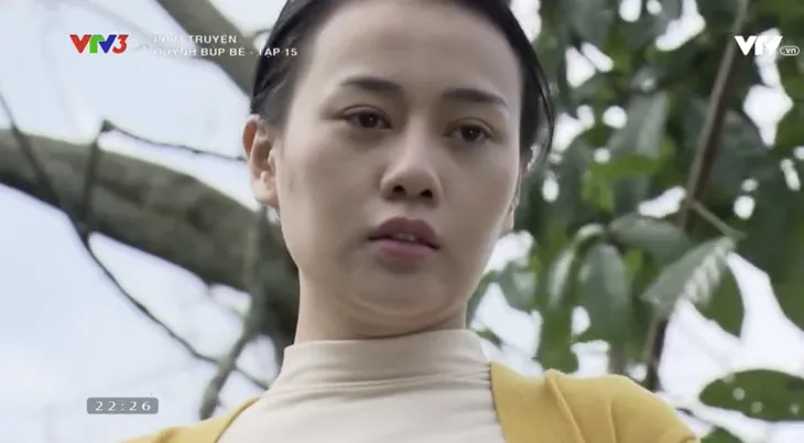 Quỳnh búp bê - Tập 15: Quỳnh như phát điên khi nghe tin Cảnh chết, con trai bị bắt - Ảnh 14. Quỳnh búp bê - Tập 15: Quỳnh như phát điên khi nghe tin Cảnh chết, con trai bị bắt - Ảnh 14.