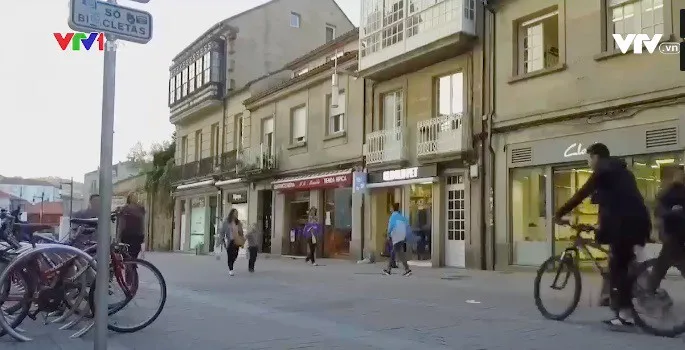 Pontevedra (Tây Ban Nha) - Thành phố vắng bóng xe hơi - Ảnh 1. Pontevedra (Tây Ban Nha) - Thành phố vắng bóng xe hơi - Ảnh 1.